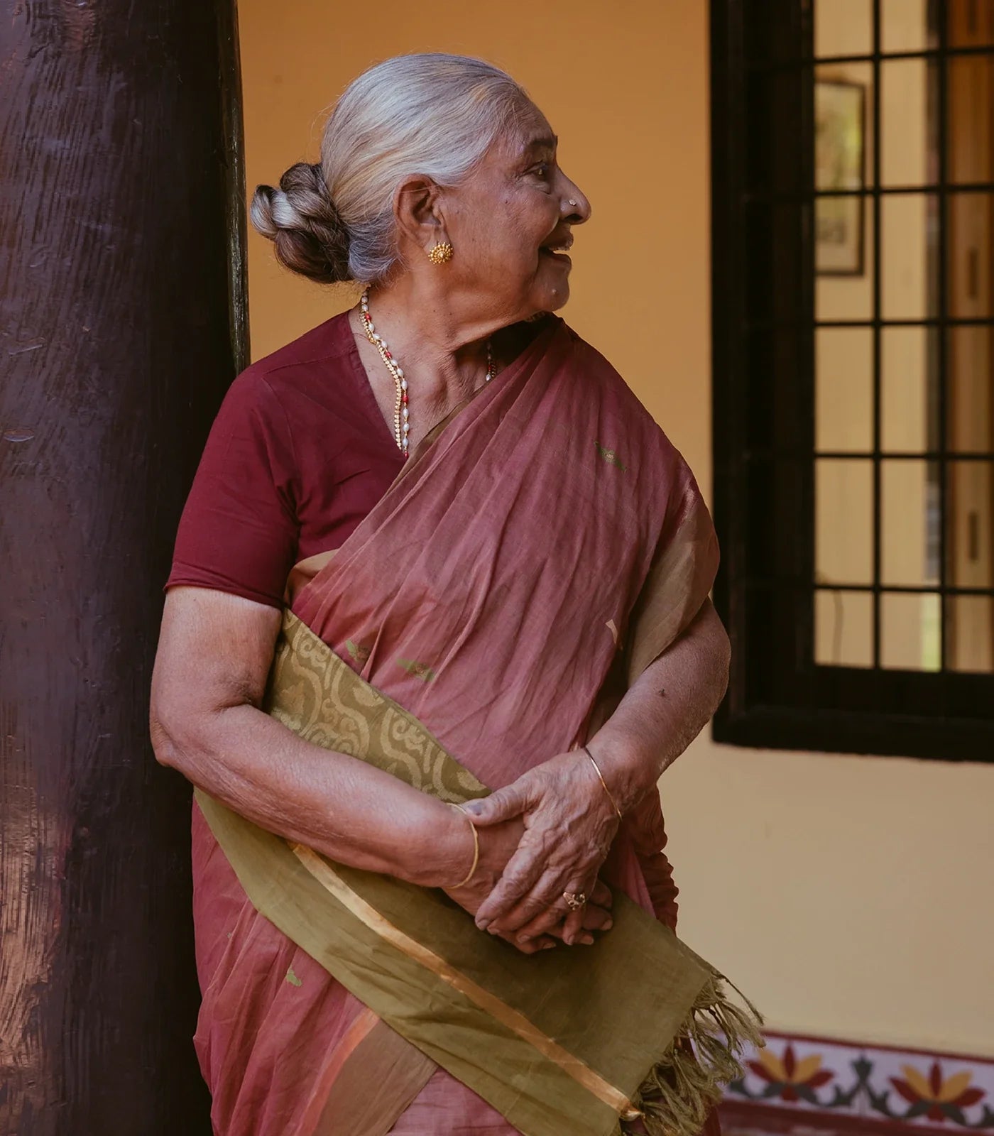 Dusty Pink Handloom Village Cotton Saree With Floral Meenakari Buttas