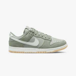 NIKE | DUNK LOW RETRO SE { JADE HORIZON/SUMMIT WHITE-LIGHT SILVER