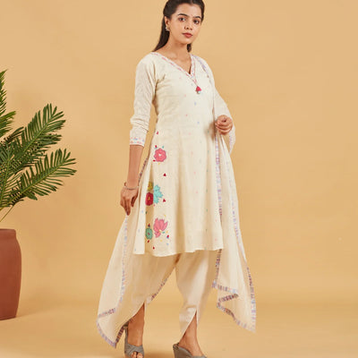 White Floral Embellished Short Kurta Set
