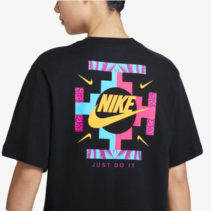Nike | BOXY  { BLACK