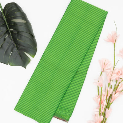 Green Handloom Kanchipuram Silk Saree With Poppyseed Checks