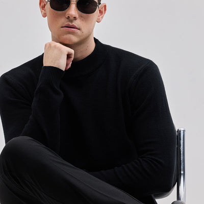 Black Knitted Sweatshirt