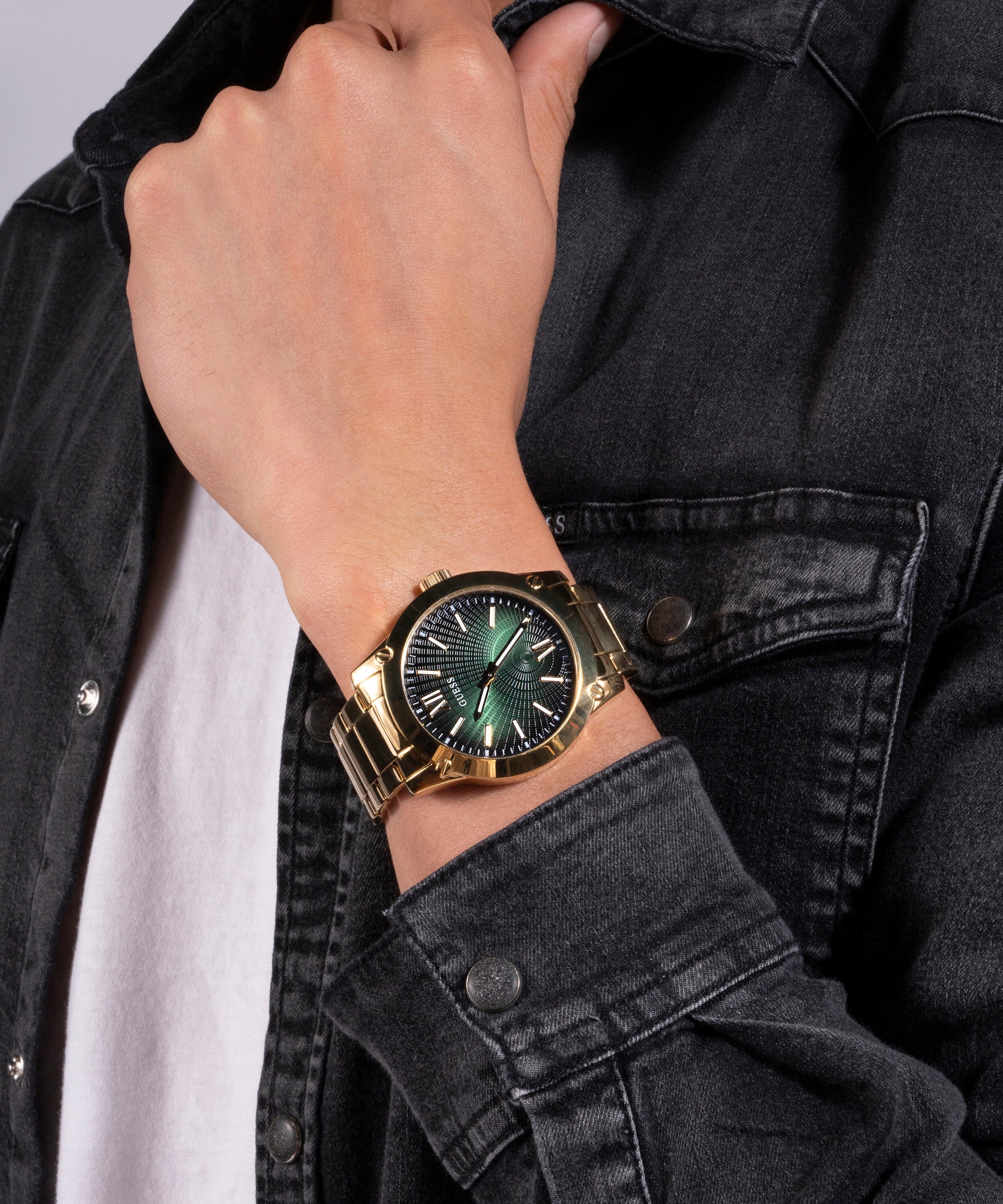 Crescent Men Quartz Green Dial Analog Stainless Steel Watch GW0574G2