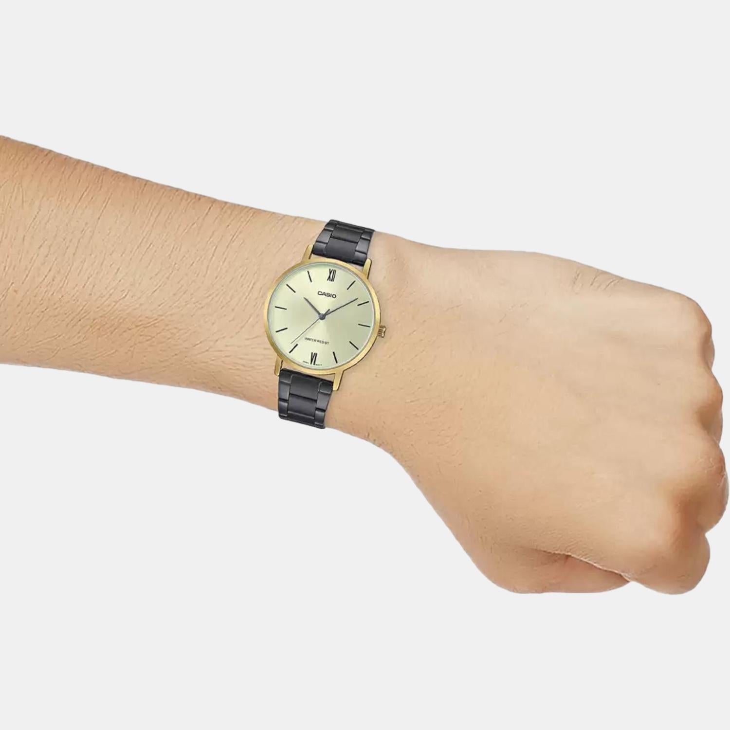 Enticer Women Quartz Yellow Dial Analog Stainless Steel Watch A1956
