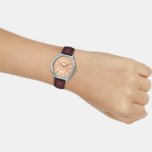 Enticer Women Quartz Rose Gold Dial Analog Leather Watch A1593