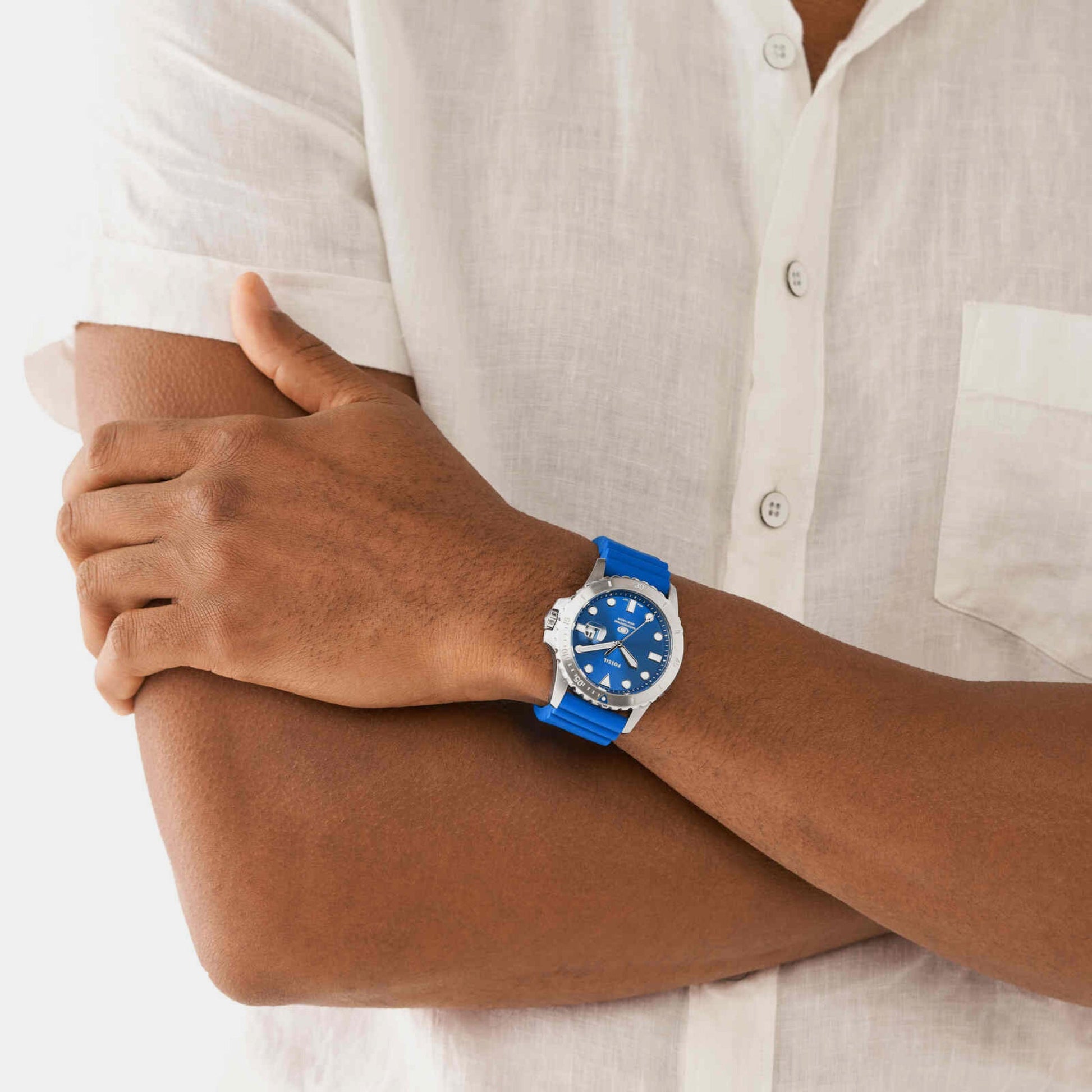 Fossil Blue Dive Men Quartz Blue Dial Analog Silicone Watch FS5998
