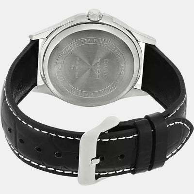Enticer Men Quartz Black Dial Analog Leather Watch A844
