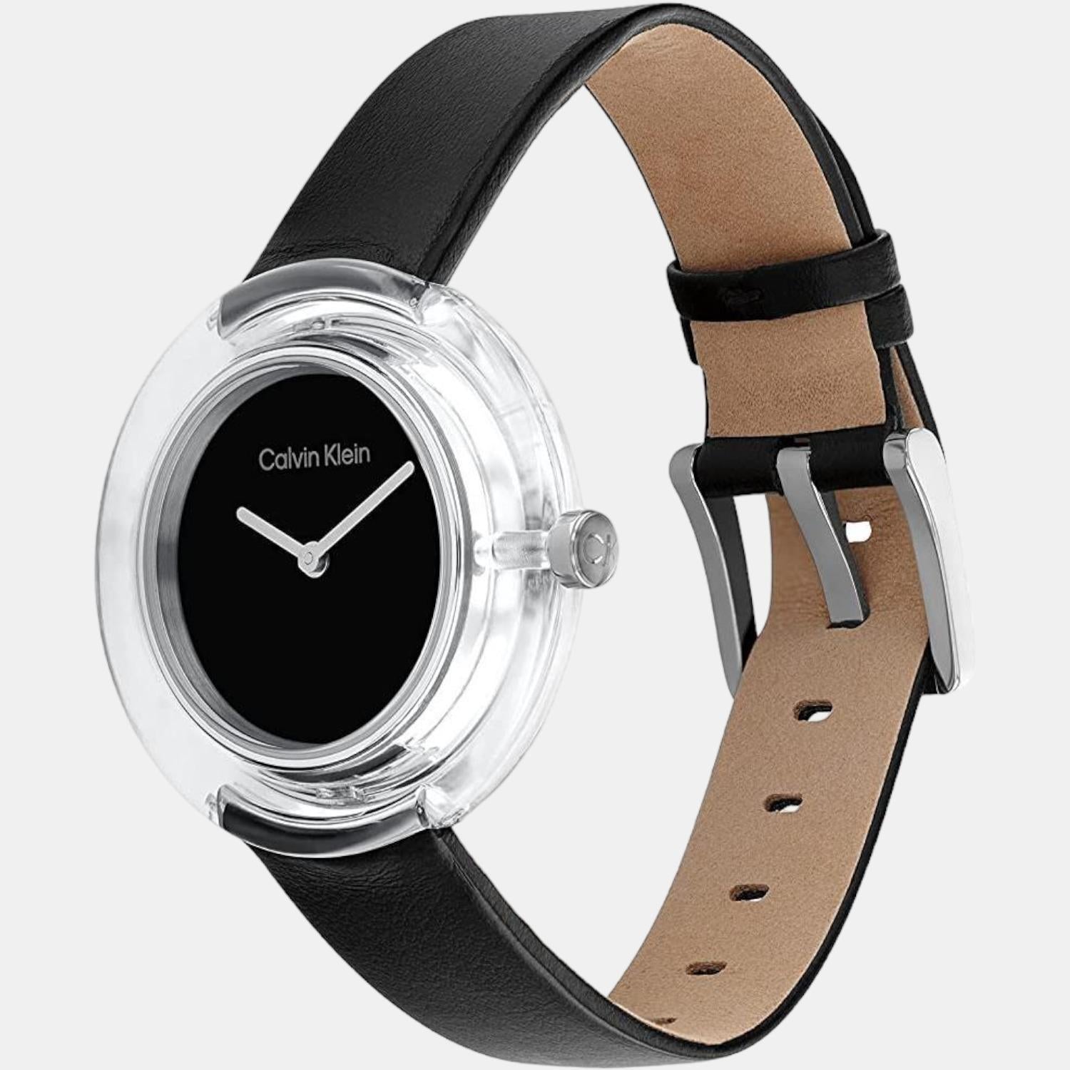 Circular Women Quartz Black Dial Analog Leather Watch 25200020