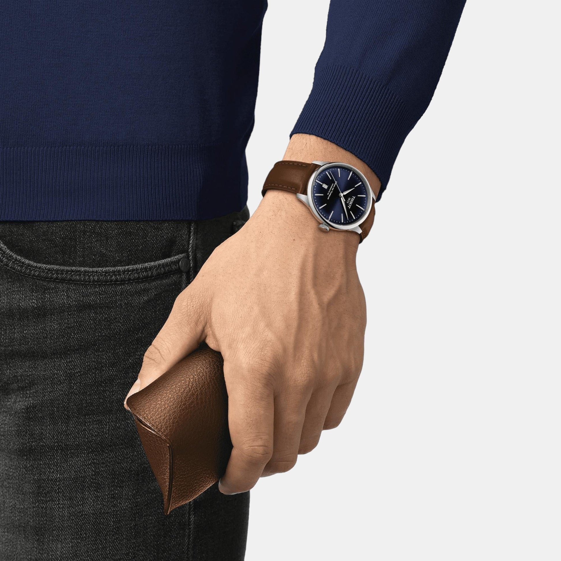 Chemin Des Tourelles Men Automatic Blue Dial Analog Leather Watch T1398071604100