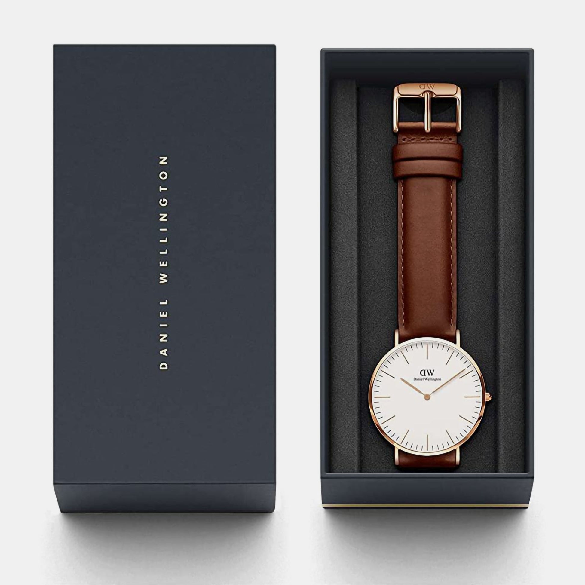 Classic Men Quartz White Dial Analog Leather Watch DW00100006