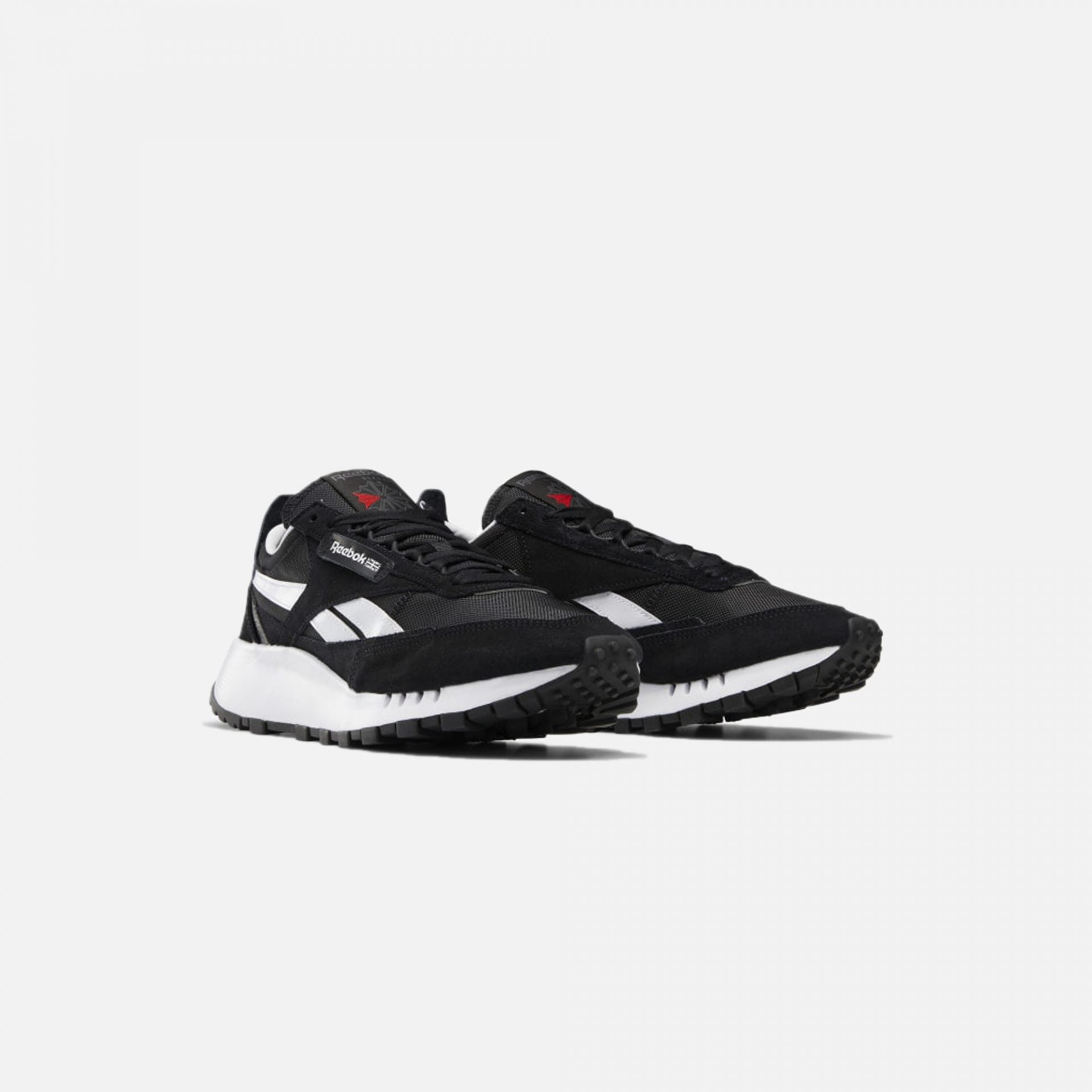 Reebok | CLASSIC LEATHER LEGACY  { CORE BLACK