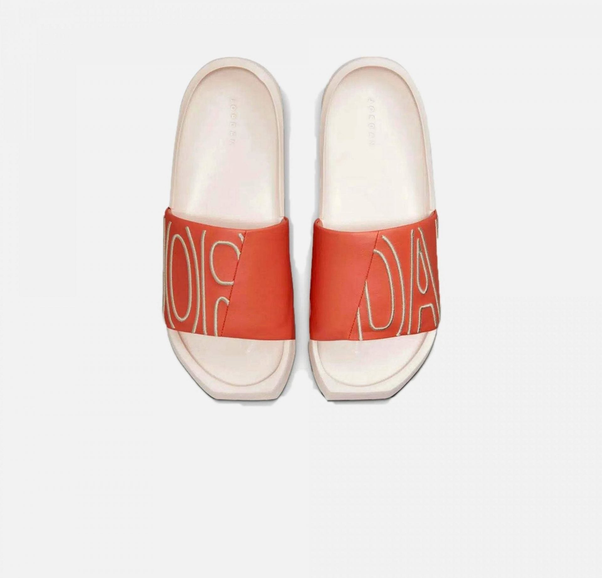 Jordan | JORDAN NOLA SLIDE
