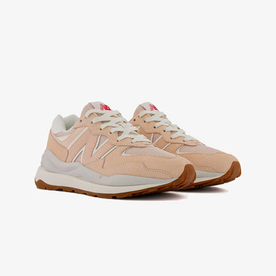 New Balance | 57/40  { VINTAGE ROSE