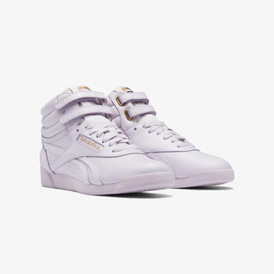 Reebok | CARDI B F/S HI  { LILAC FOG