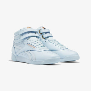 Reebok | CARDI B F/S HI  { GLASS BLUE