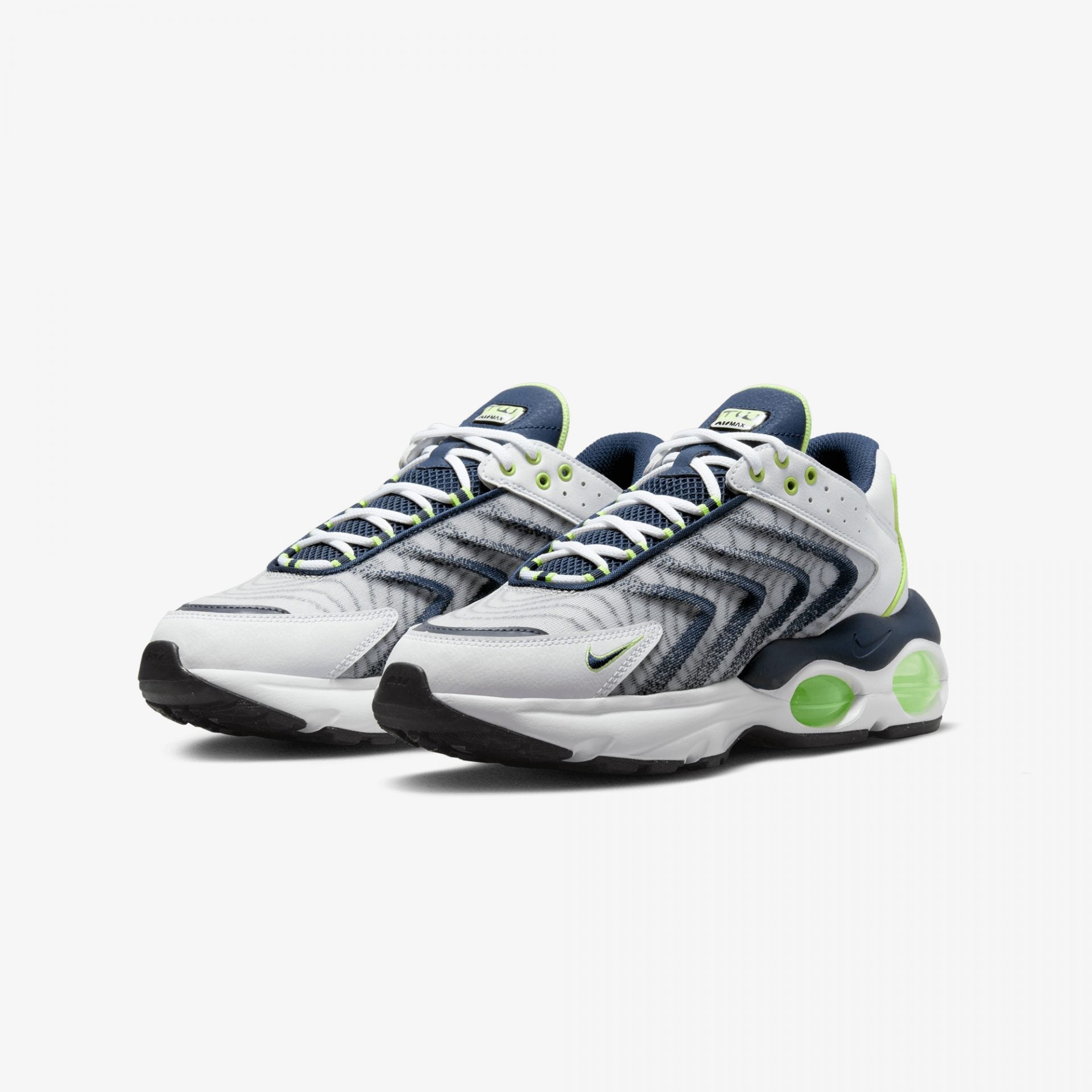 Nike | AIR MAX TW  { WHITE