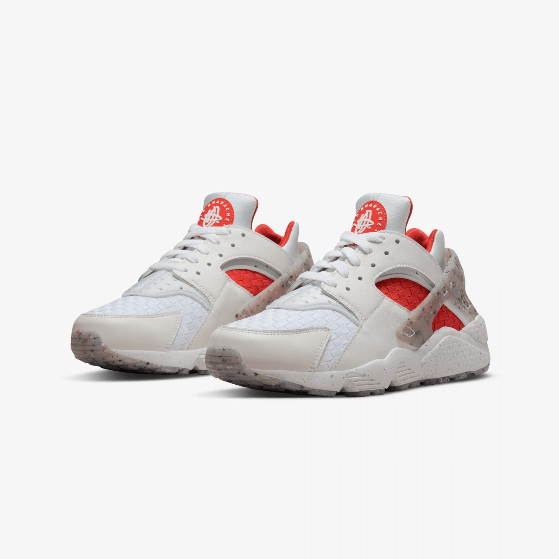 Nike | AIR HUARACHE  { NEXT NATURE