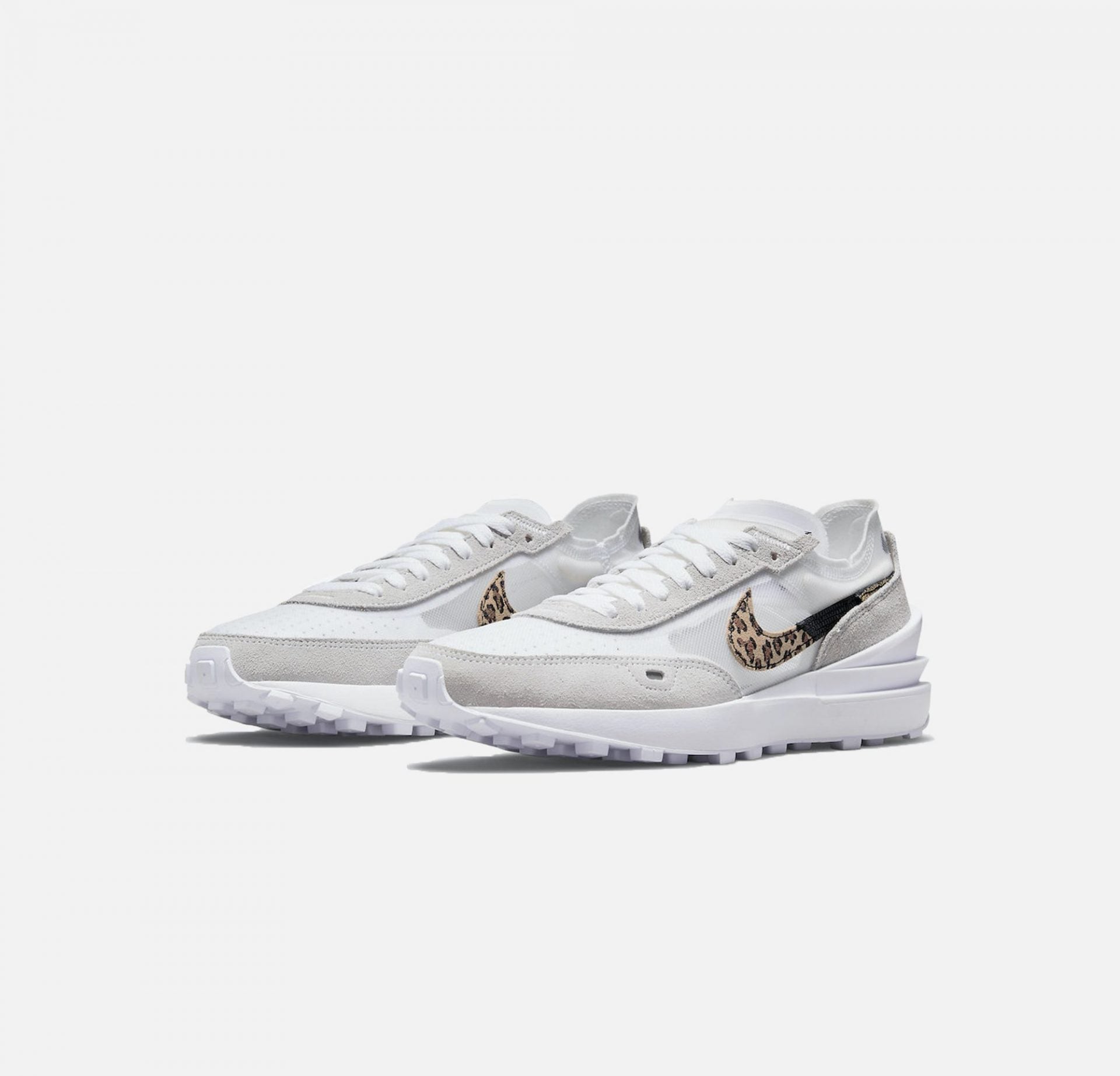Nike | WAFFLE ONE  { WHITE / MULTI COLOUR