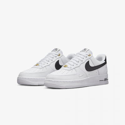 Nike | AIR FORCE 1 '07 LV8 { WHITE/BLACK