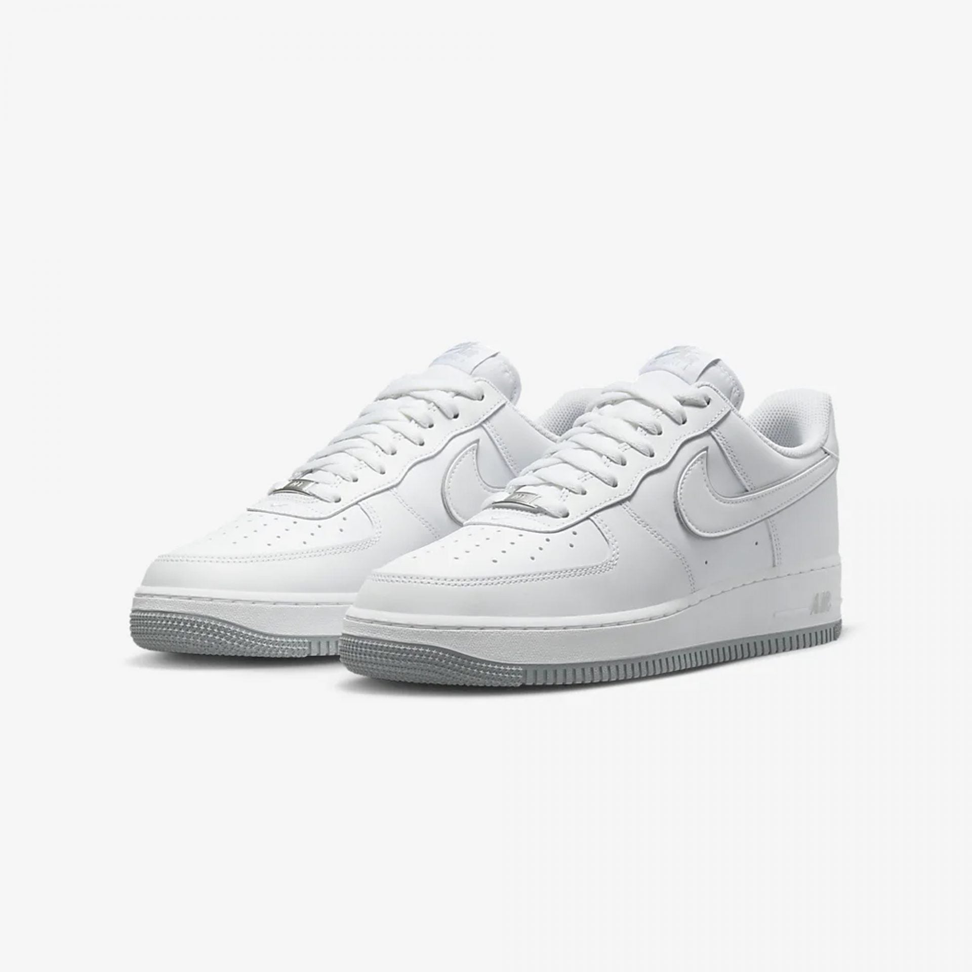 Nike | AIR FORCE 1 '07 { WHITE/WOLF GREY-WHITE