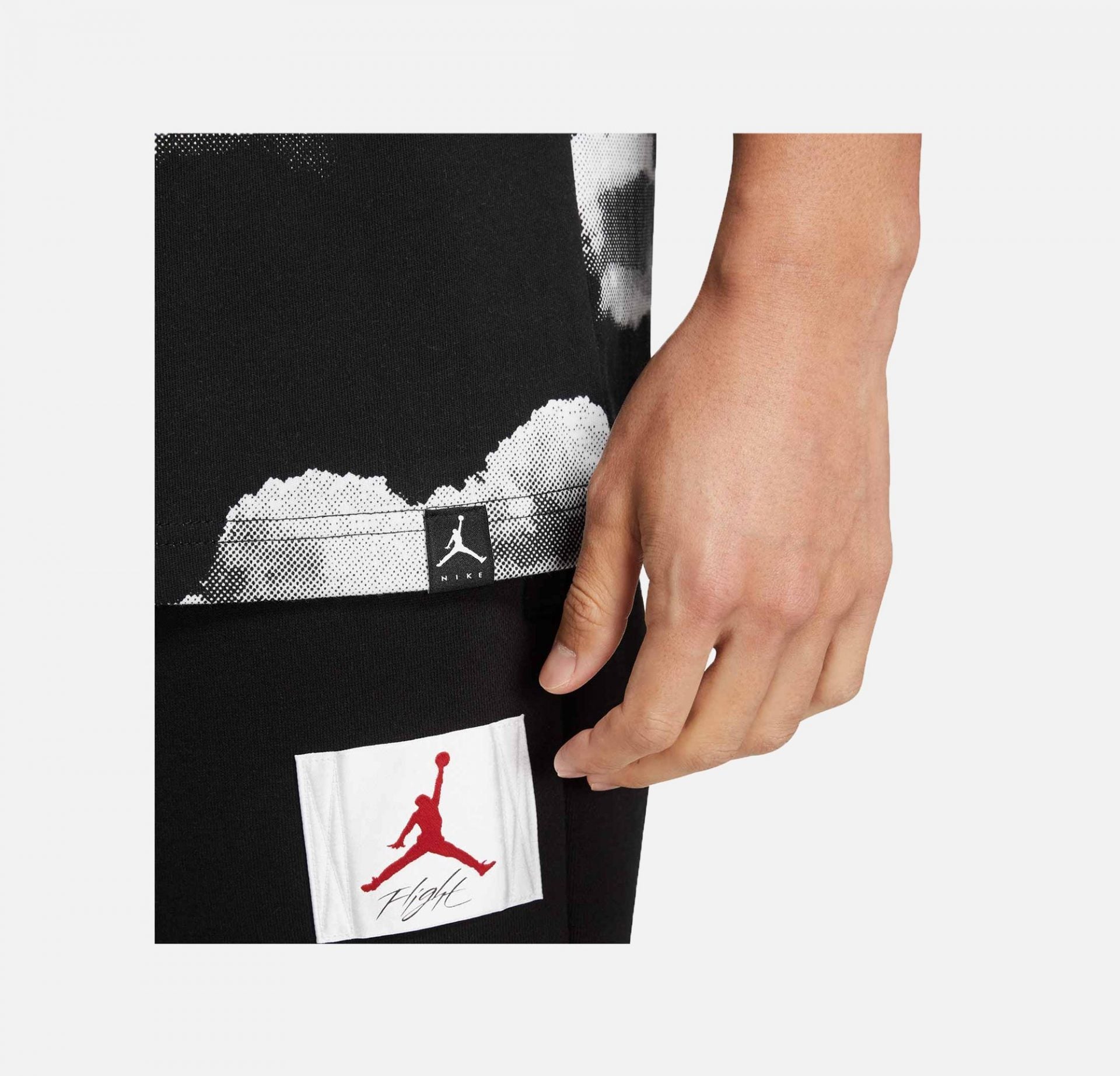 Nike | JORDAN ESSENTIALS SHORT SLEEVE TEE
