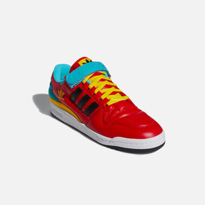 Adidas | FORUM LOW X SOUTH PARK  { CARTMAN