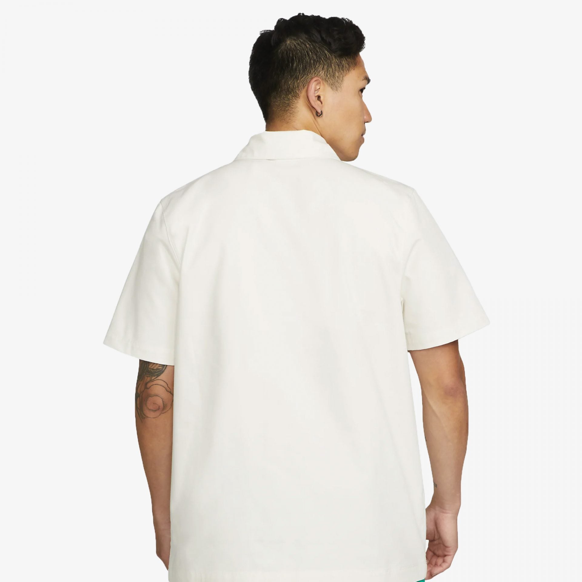 Nike | SPORTWEAR OVERSHIRT  { PHANTOM