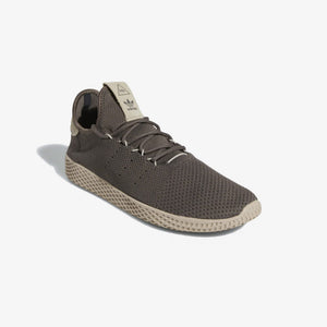 Adidas Originals | PHARRELL WILLIAMS TENNIS HU  { CINDER / LIGHT BROWN