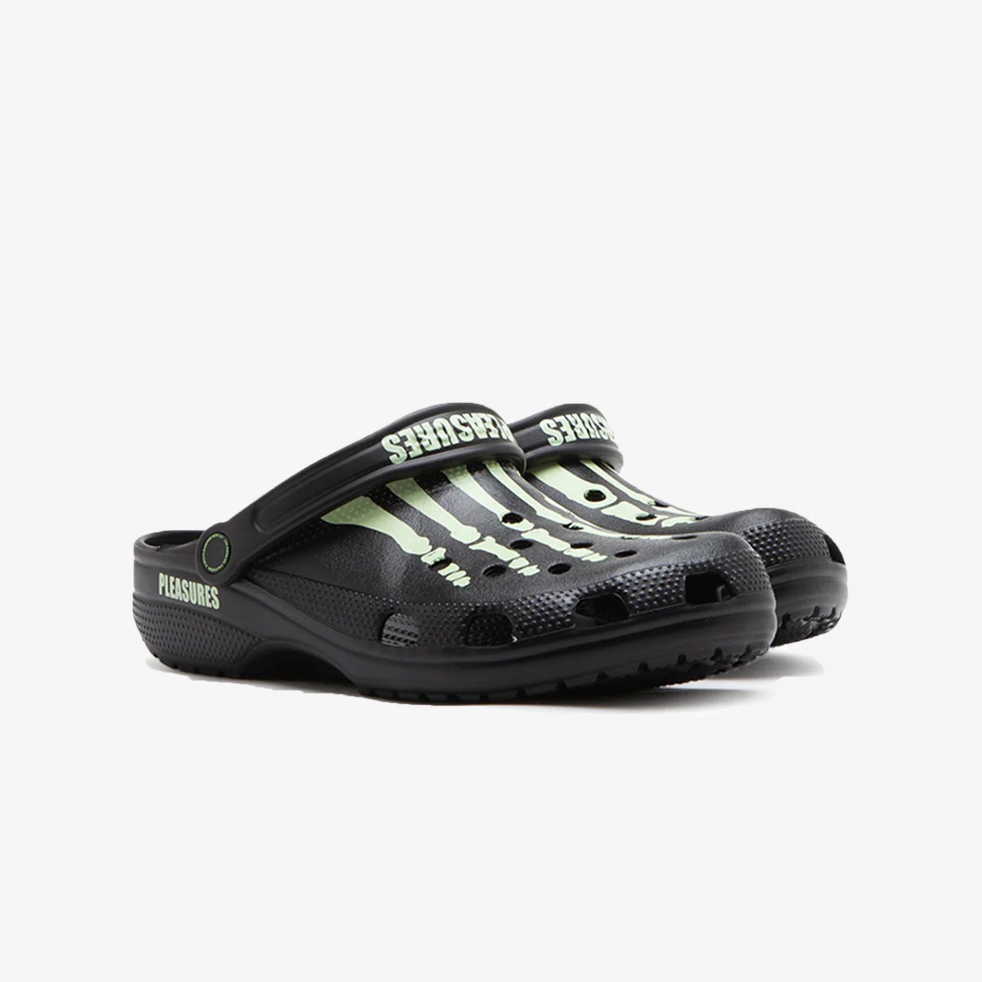 Crocs | PLEASURES CLASSIC CLOG  { SKELETON