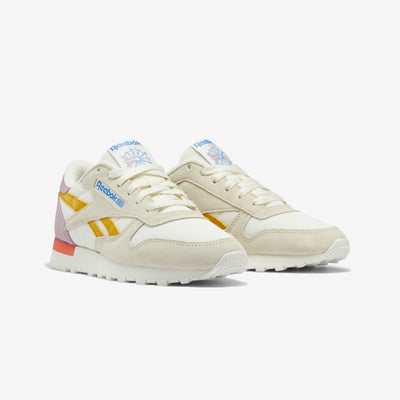 Reebok | CLASSIC LEATHER  { BRIGHT OCHRE / INFUSED LILAC