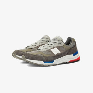 New Balance | 992  { GREY/BLUE-RED