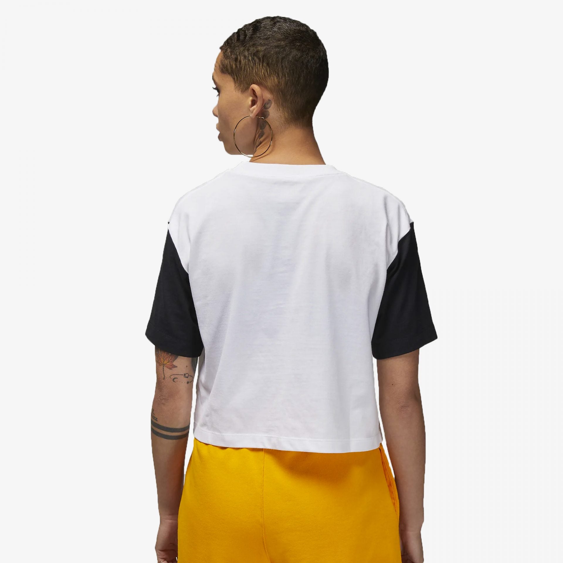 Jordan | JORDAN ESSEN BOXY TEE 2 'BLACK/WHITE'