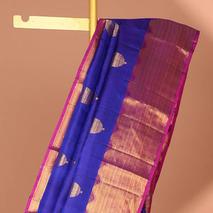 Blue manga buttas silk saree with contrast traditional zari border & intricate  zari design pallu