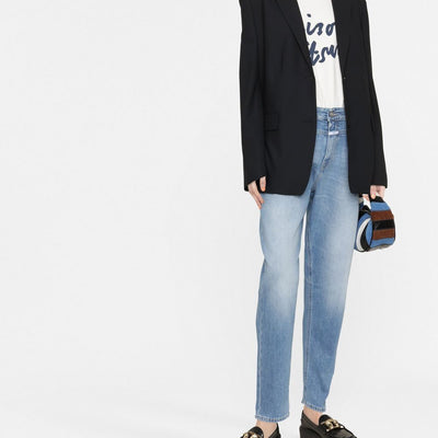 Closed Jacket