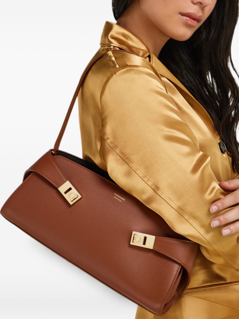 Ferragamo Hug E/W Shoulder Bag