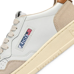Autry Medalist Low Sneakers