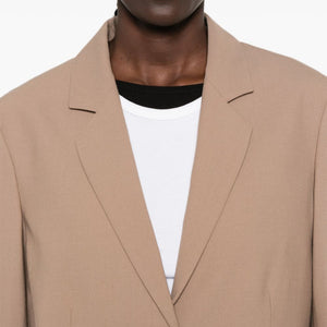 Closed Jacket