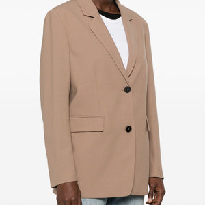 Closed Jacket