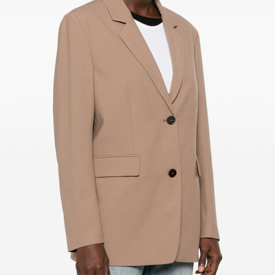 Closed Jacket