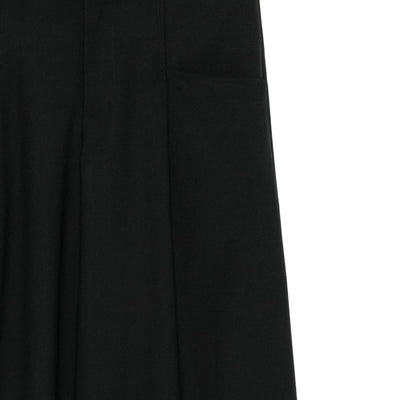 Closed Trousers