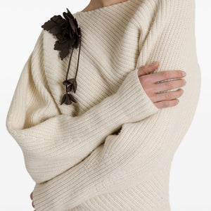 032C Sweater