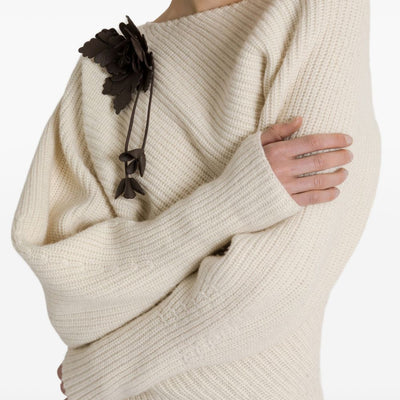 032C Sweater