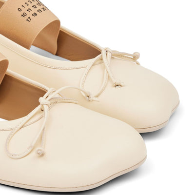 MM6 Maison Margiela Flat shoes