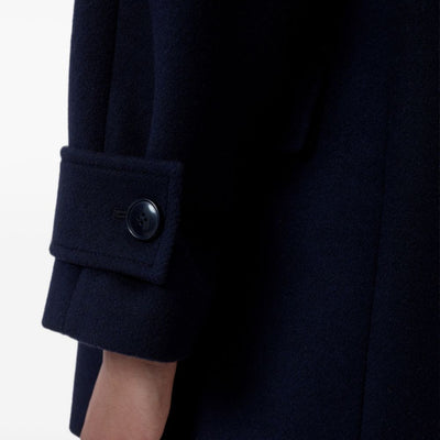 Closed Jacket