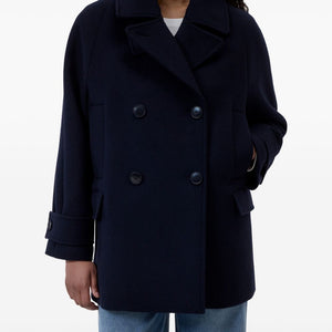 Closed Jacket