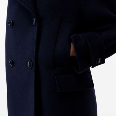 Closed Jacket