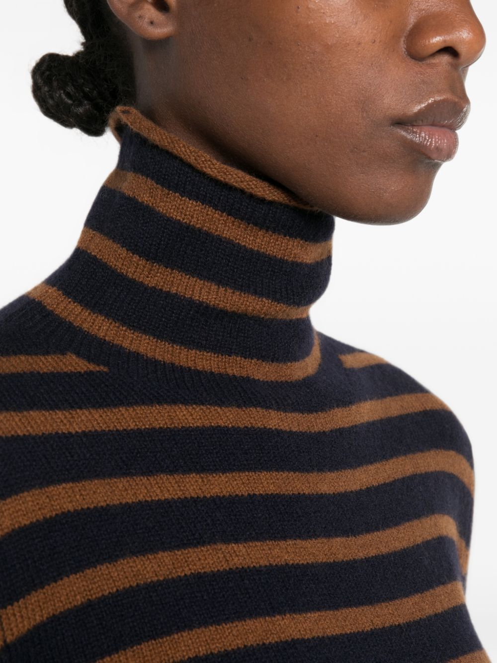 Beyou Sweater
