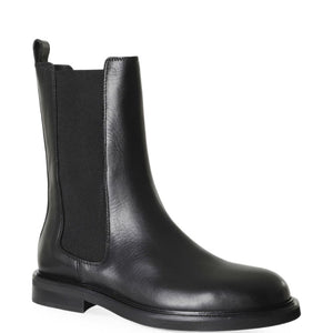 POEVE Boots