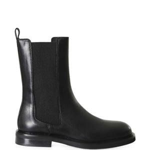 POEVE Boots