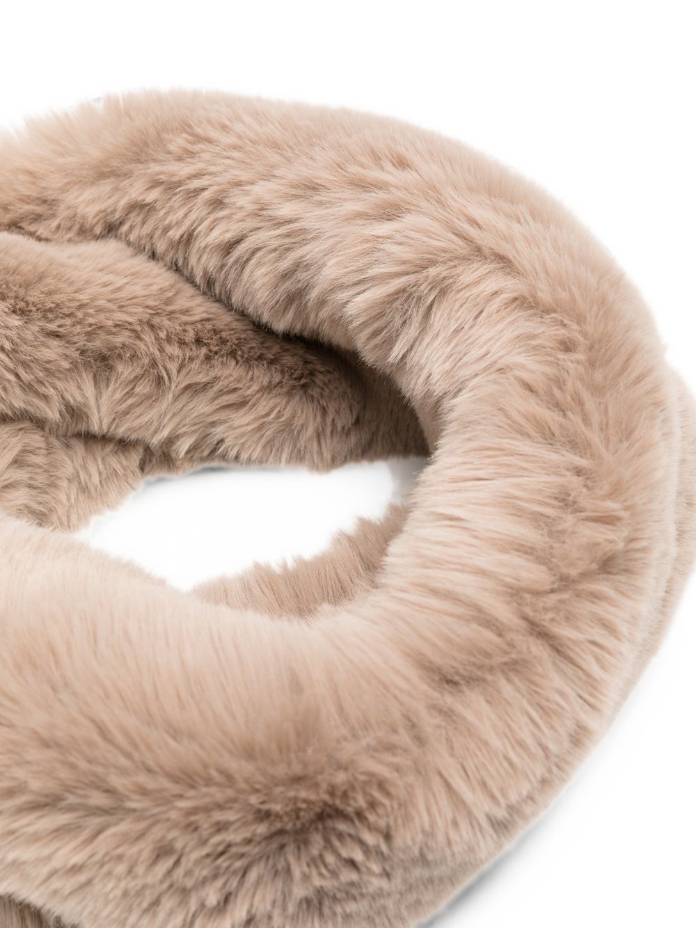 032C Scarf